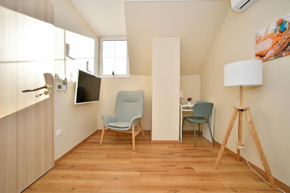 Palmy Apartmanhouse Maglod Bagian luar foto