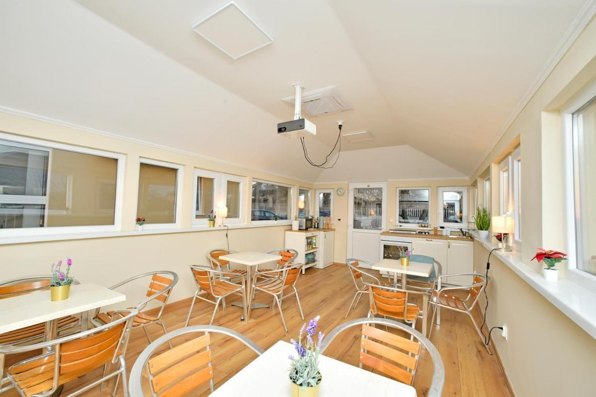 Palmy Apartmanhouse Maglod Bagian luar foto